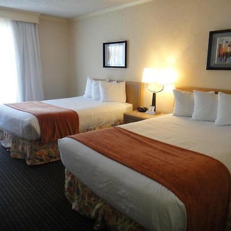 Los Prados Hotel San Mateo Luaran gambar