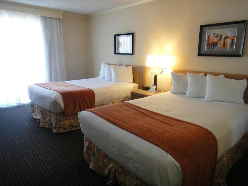Los Prados Hotel San Mateo Luaran gambar