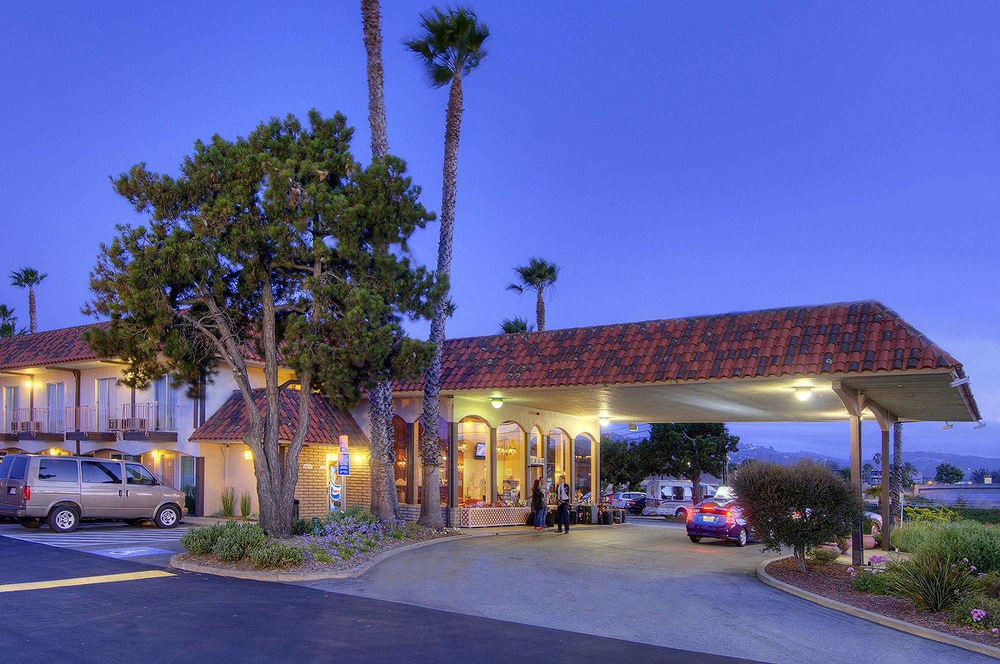 Los Prados Hotel San Mateo Luaran gambar