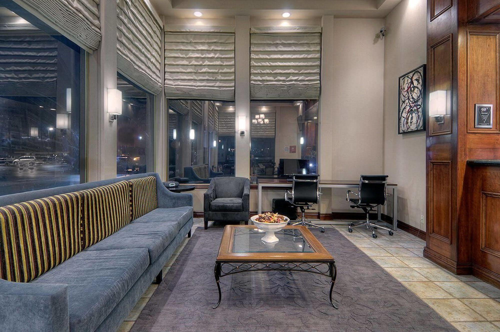 Los Prados Hotel San Mateo Luaran gambar