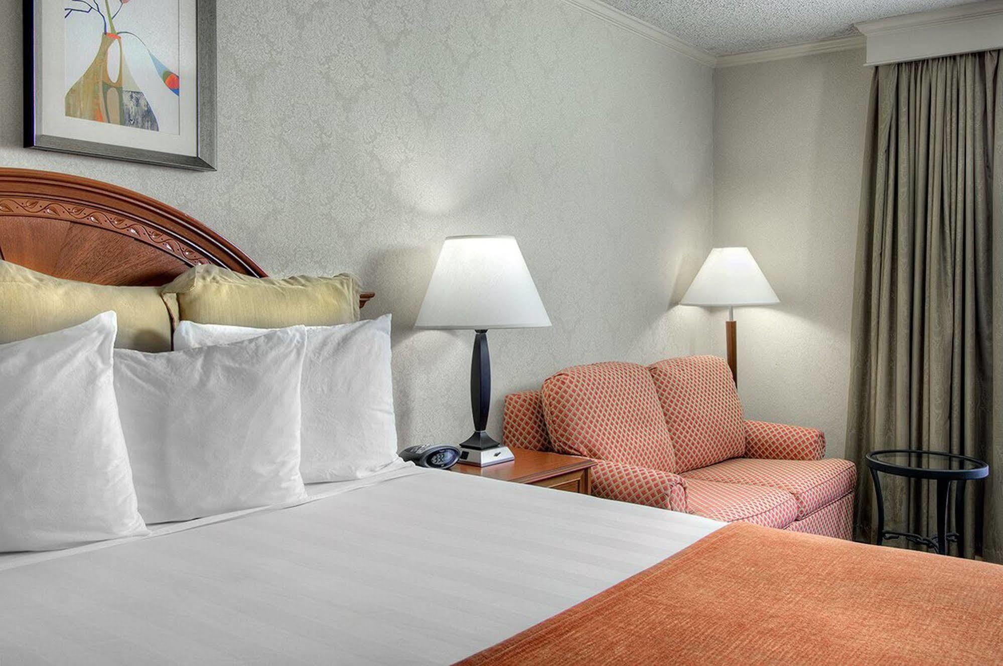 Los Prados Hotel San Mateo Luaran gambar